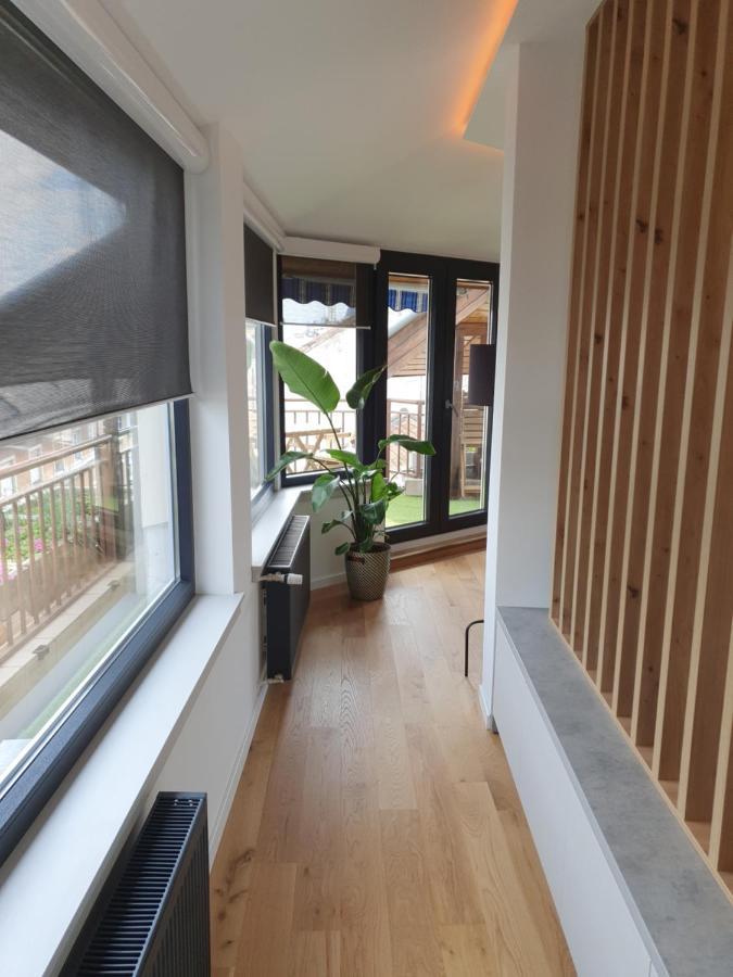 Modern Top Floor Loft With Balcony Budapest Exterior foto